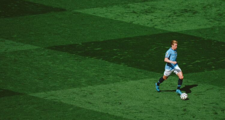 Manchester City berpesta lima gol ke gawang Crystal Palace