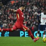 Arne Slot sebut kontrak baru Salah beri suasana positif untuk Liverpool